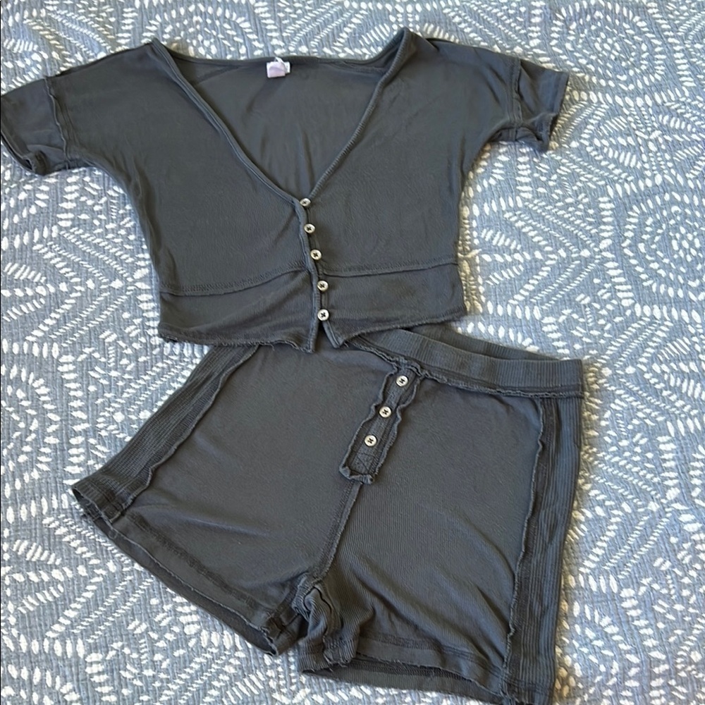 URBAN OUTFITTERS Cozy Lounge Shorts Set in Charcoal | S M